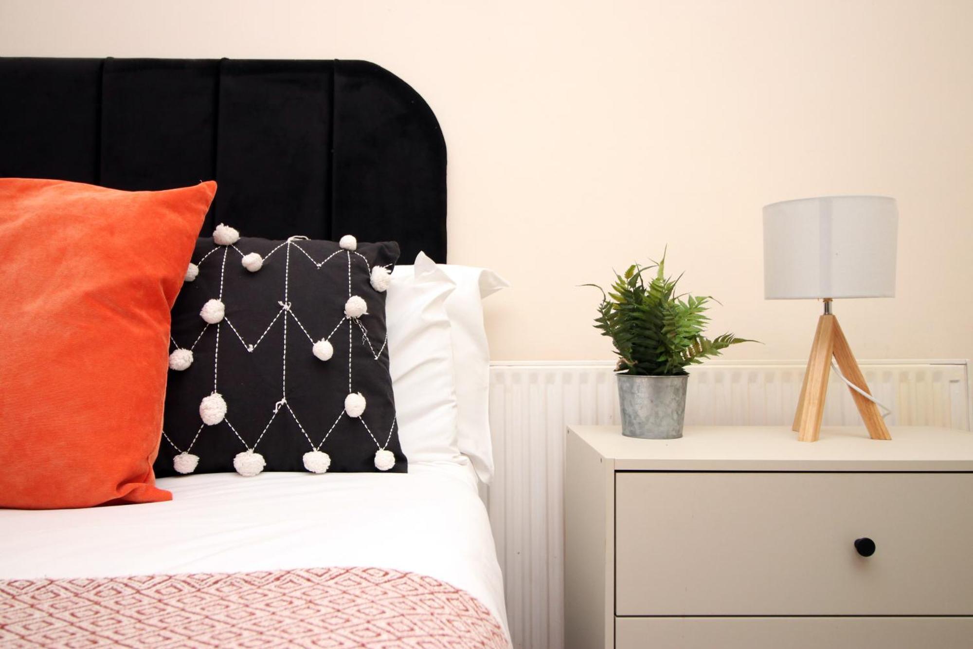 Cosy 3Br Home, Scenic Views, Ideal For Walks & Work Abertillery Exteriér fotografie